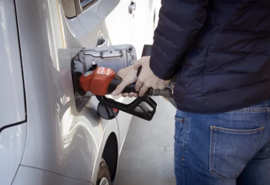 Mixed price adjustments for N.B. fuel