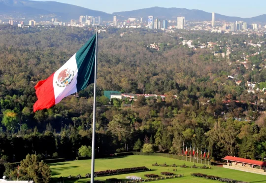 Canadians in Mexico urged to register with government as unrest continues