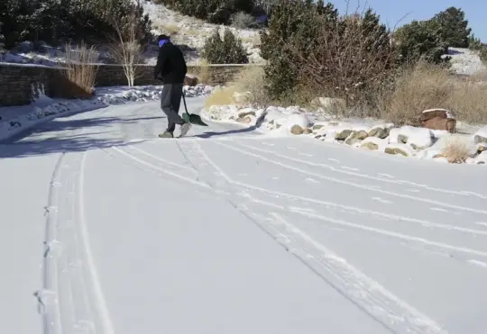 First snowfall of season forecast Monday