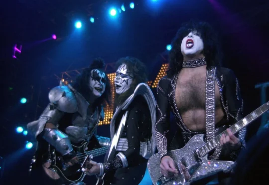 Ace Frehley, lead guitarist of KISS, dead at 74