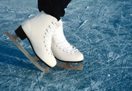 Lily Lake in Saint John opens for public skating
