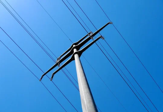 Accident causes power outage in Bedford