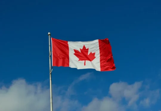 Kingsbury, Thompson named Canada’s flag bearers