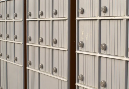 Canada Post tables new offers days before potential strike