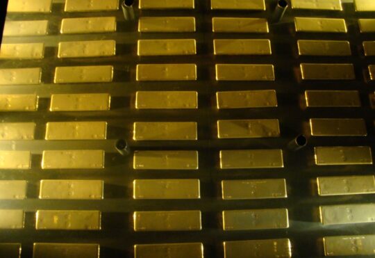 Brinks suing Air Canada over millions in lost gold bars