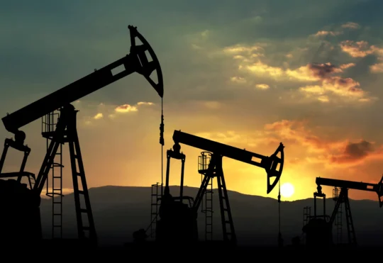 Canada’s economy shrinks 0.1% in May: StatCan