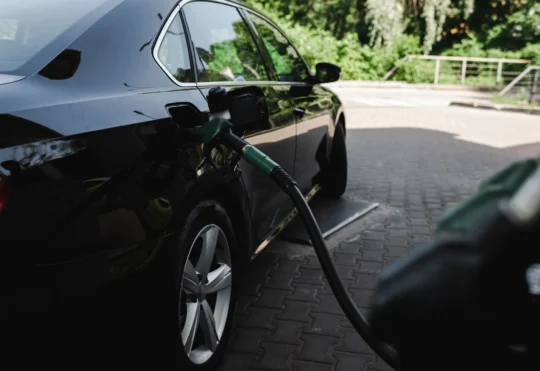 N.B. gas prices dip