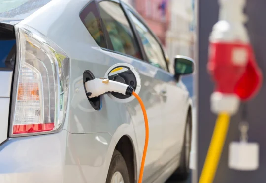 Electric vehicle incentive ends July 1 in N.B.