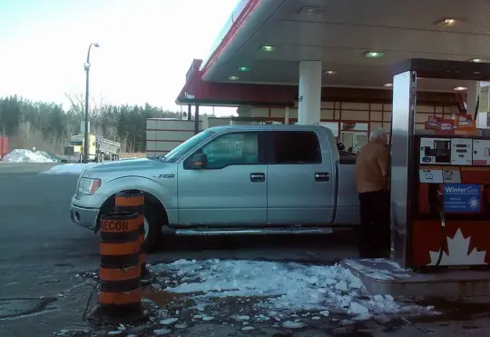 Dips and climbs for N.B. gas prices
