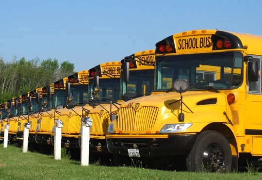 N.B. school workers to get $5 wage bump
