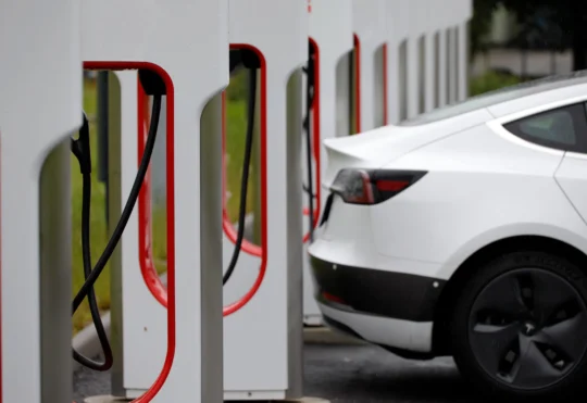 Region of Queens looking at feasibility of new EV chargers for Emera Centre