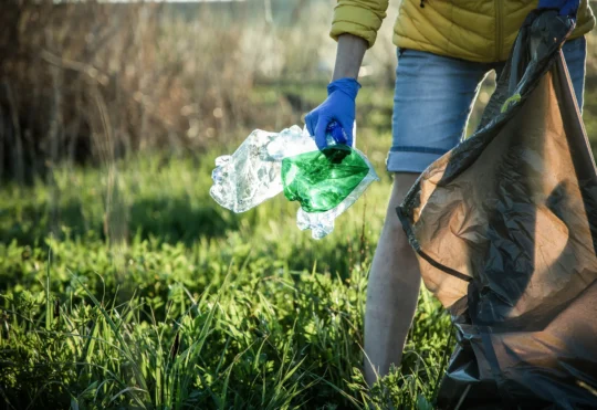 Richmond County RCMP hosting Highway 104 clean up