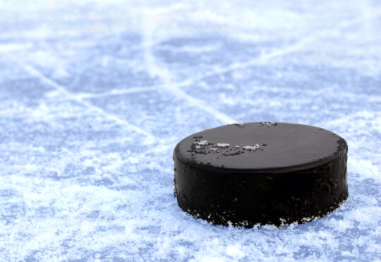 N.S. hockey legend Bill Riley passes away at 75