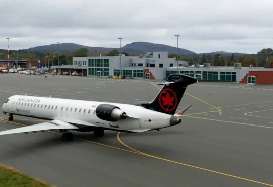 Air Canada flight attendants voting begins on tentative deal
