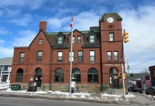 Town, municipality fund Antigonish Transit Society