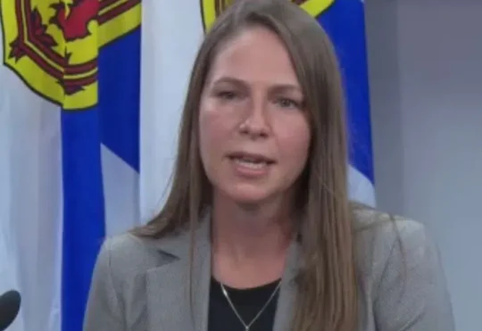 Former justice minister, Becky Druhan, leaves PC Caucus as Independent