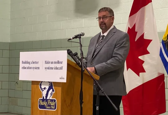 N.B. tightens cellphone usage in classrooms