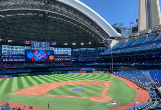 Blue Jays can claim first World Series since 1993 in Game 6