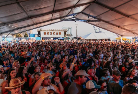 Tenille Townes, Tim Hicks to headline Boxcar Country Festival