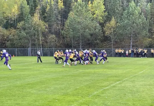 Broncos and Muskies battle for WHSFL title