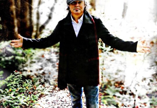 Cape Breton musician Bruce Guthro dies at 62