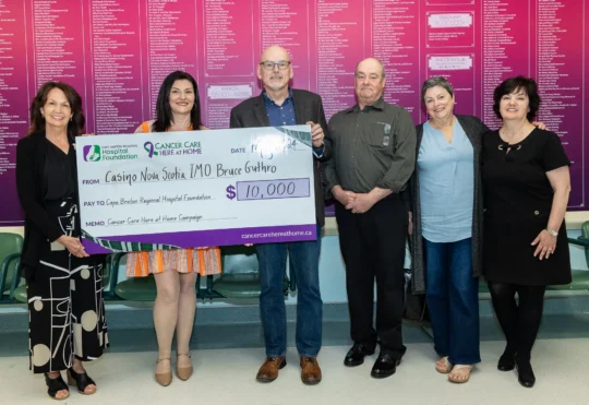 Casino N.S. donates $10,000, to cancer campaign at Cape Breton hospital to honour Bruce Guthro