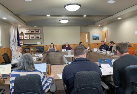 Kenora city council still chipping away at the operating budget