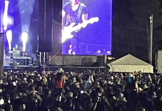 Country fans flock to Greater Moncton for YQM Country Fest