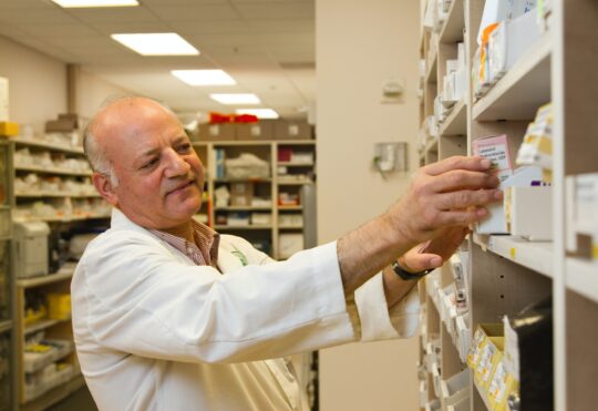 New Brunswick pharmacists can now treat pink eye