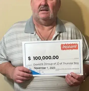 Thunder Bay Residents win OLG Instant Queens top prize