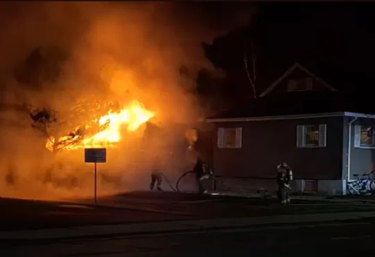 Large garage fire on Acadie Avenue in Dieppe