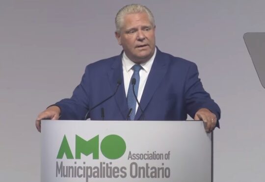Province to reward municipalities for housing