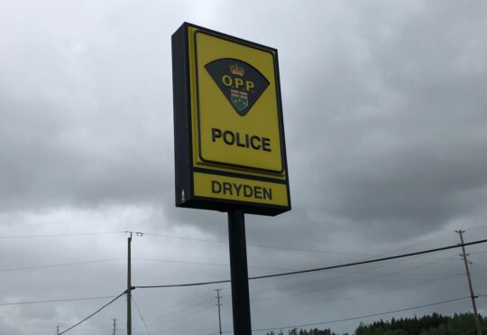 3 charges laid following traffic stop