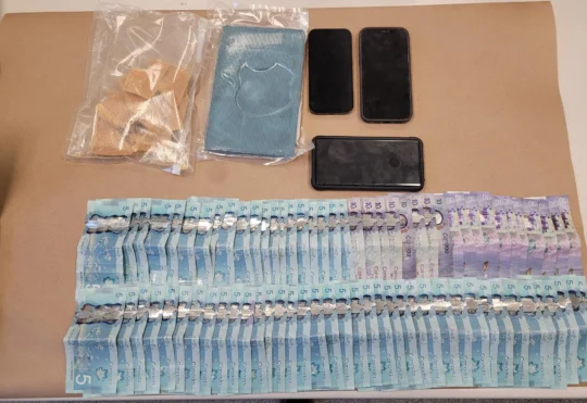 Traffic stop in Kenora leads to the seizure of roughly $400,000 worth of fentanyl