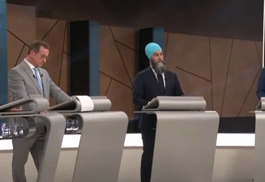 Carney and Poilievre clash on economy, align on pipelines in leaders’ debate