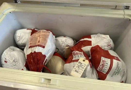 Salisbury Fire and Rescue seeks donations for local food bank