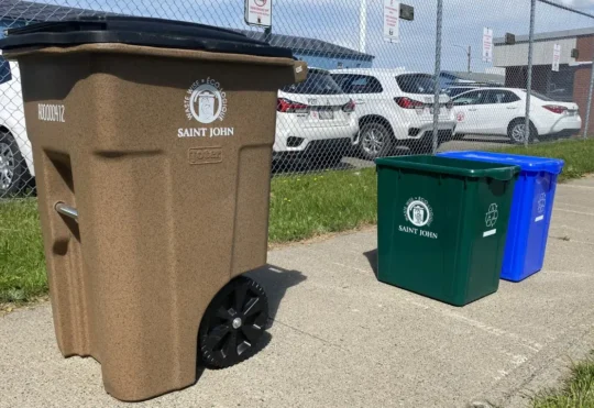 Saint John aims to expand recycling services to all apartments