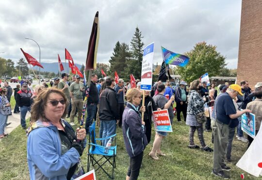 Ontario Health Coalition protests against private healthcare