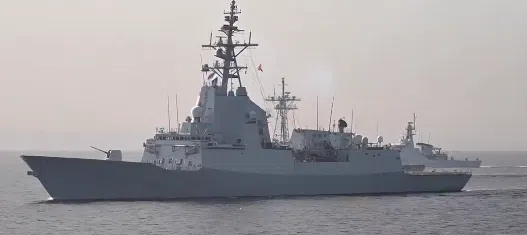 Emotional good-byes to HMCS Montreal crew in Halifax