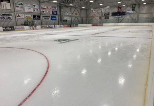 Summer ice still popular in Fort Frances