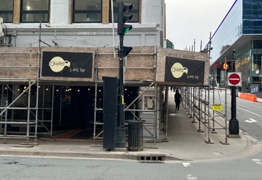 Mayor hopes to get scaffolding removed around Halifax bar