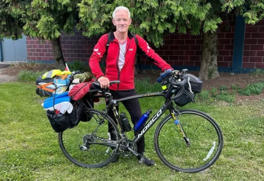 Thunder Bay community helps man biking across Canada retrieve his bike