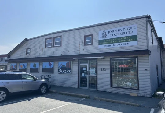 Community helps Dartmouth used bookstore stay open