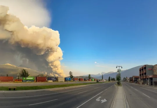 ‘Significant loss’ reported in Jasper, Alta., amid wildfire