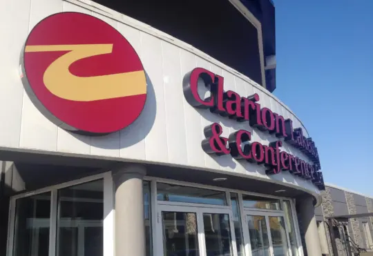 Clarion Lakeside Inn finally open