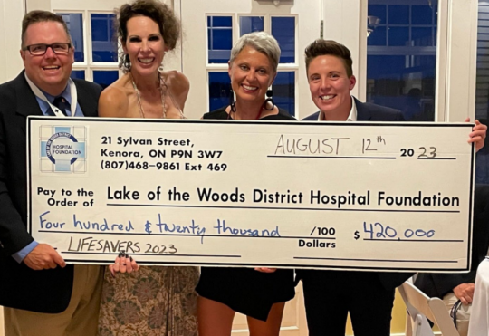 Lifesavers dinner serves up cash for Hospital Foundation