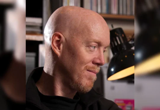 Editorial cartoonist Bruce MacKinnon to receive StFX honorary degree