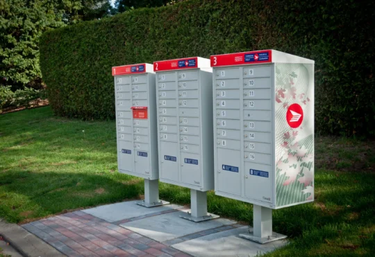Feds give Canada Post tight deadline to outline new changes