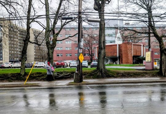 Exhausted long-term care workers remain on strike as bargaining talks stall