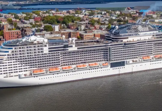 December cruise ship heading for Saint John